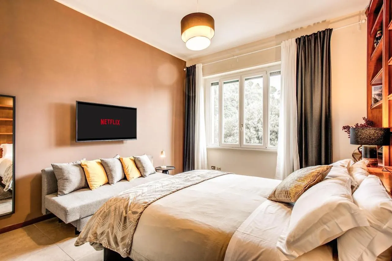 Apartment Borghese Green Rome